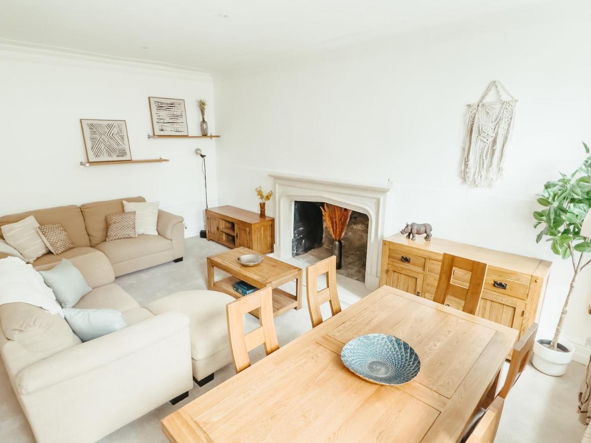 Garden Flat In Period Property Centrally Located バース エクステリア 写真