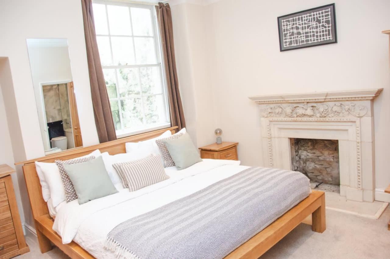 Garden Flat In Period Property Centrally Located バース エクステリア 写真
