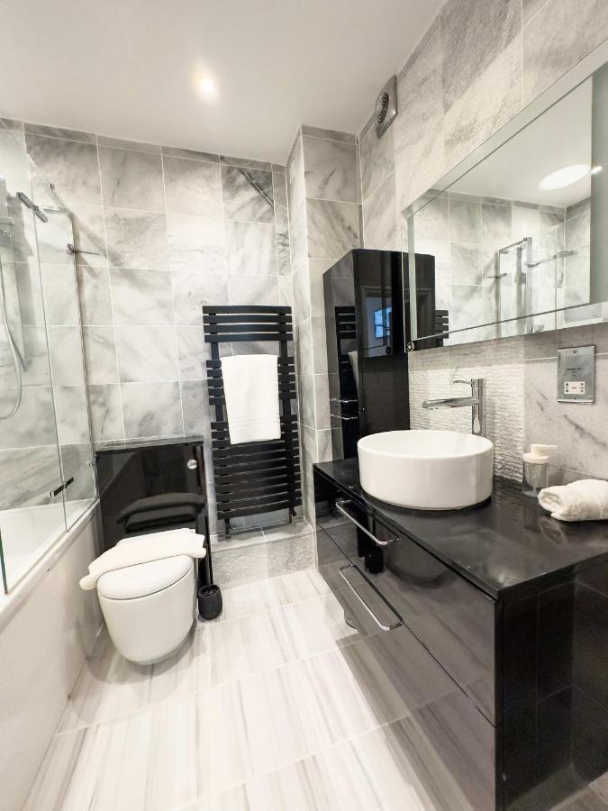 Garden Flat In Period Property Centrally Located バース エクステリア 写真