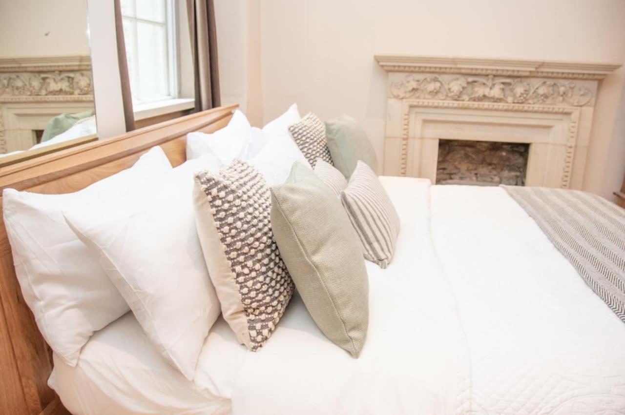 Garden Flat In Period Property Centrally Located バース エクステリア 写真